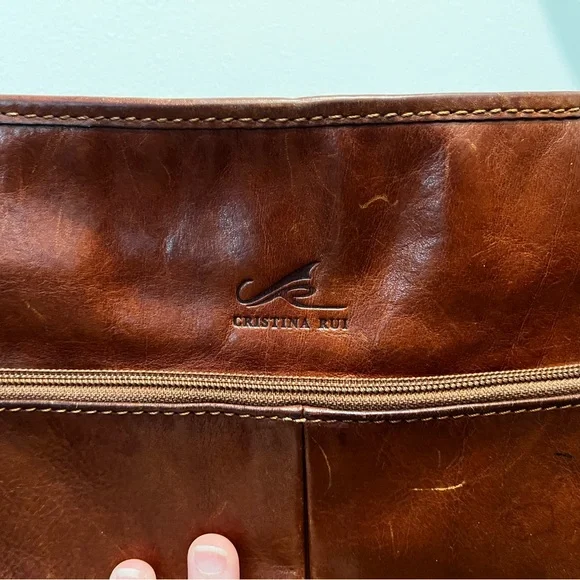 Elegant Brown Leather Messenger Bag